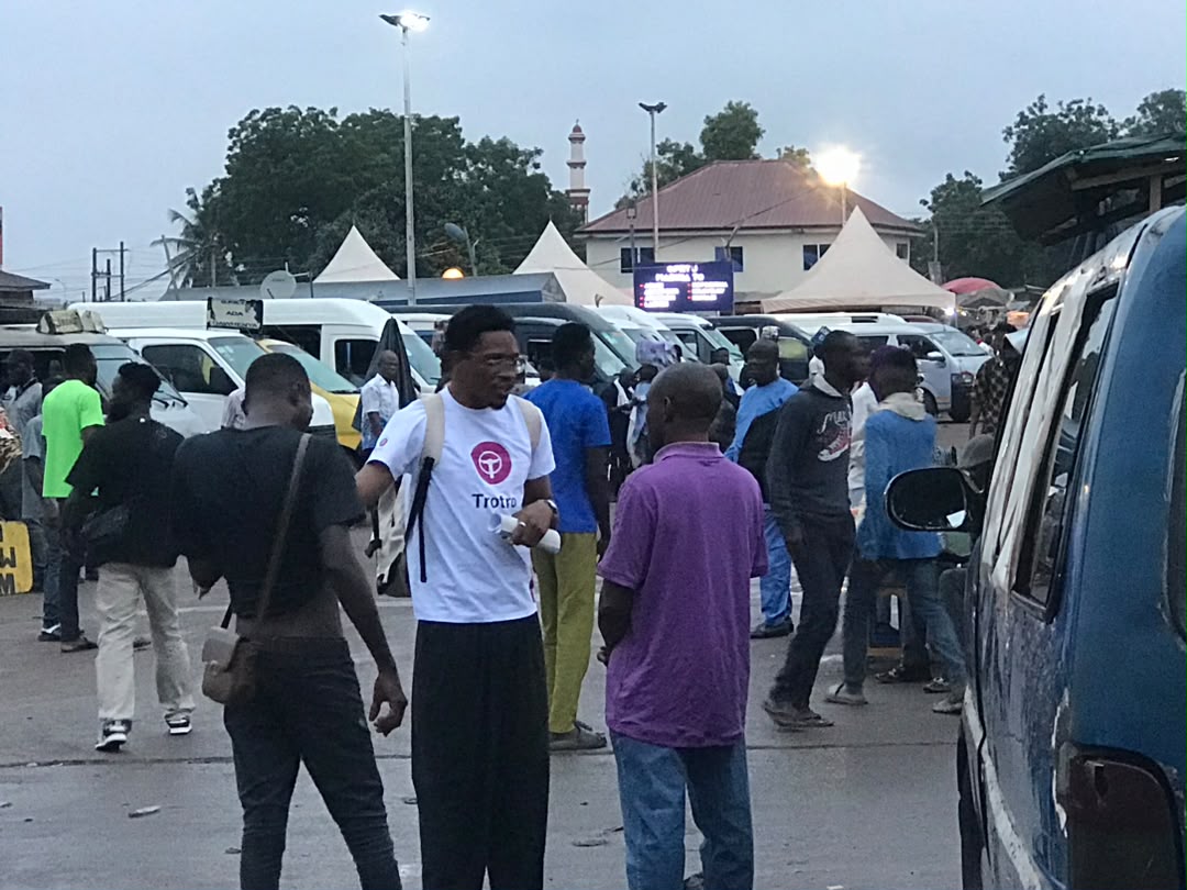 Team wrapping up a day at Kaneshie station